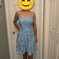 Vestido azul corto talla 5
