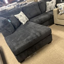 Deep Cozy Nice Couch!
