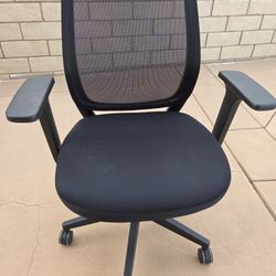 Office chair 