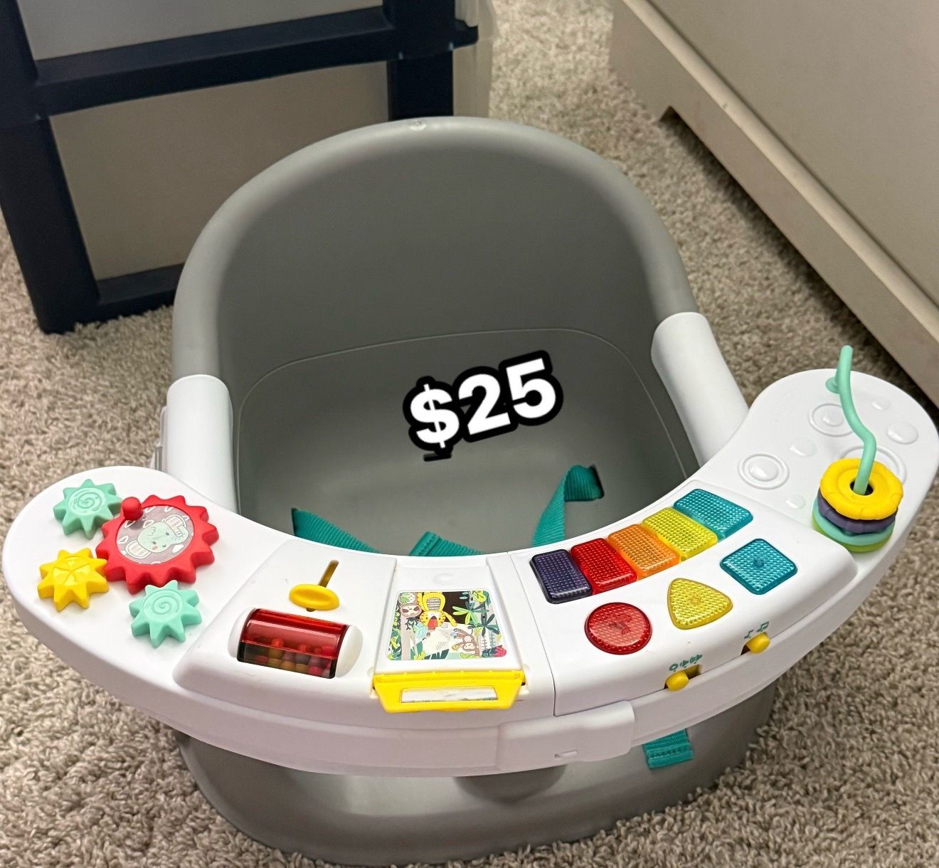 Baby activity seat