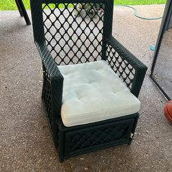 Ballard outdoor Lancaster Chair 