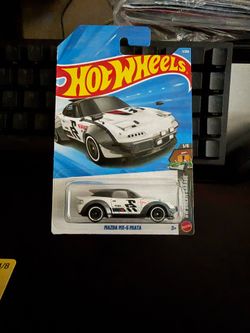 Hot Wheels Mazda MX-5 Miata