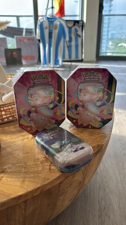 Lumiose City Mini Tin (Gallade & Goomy)