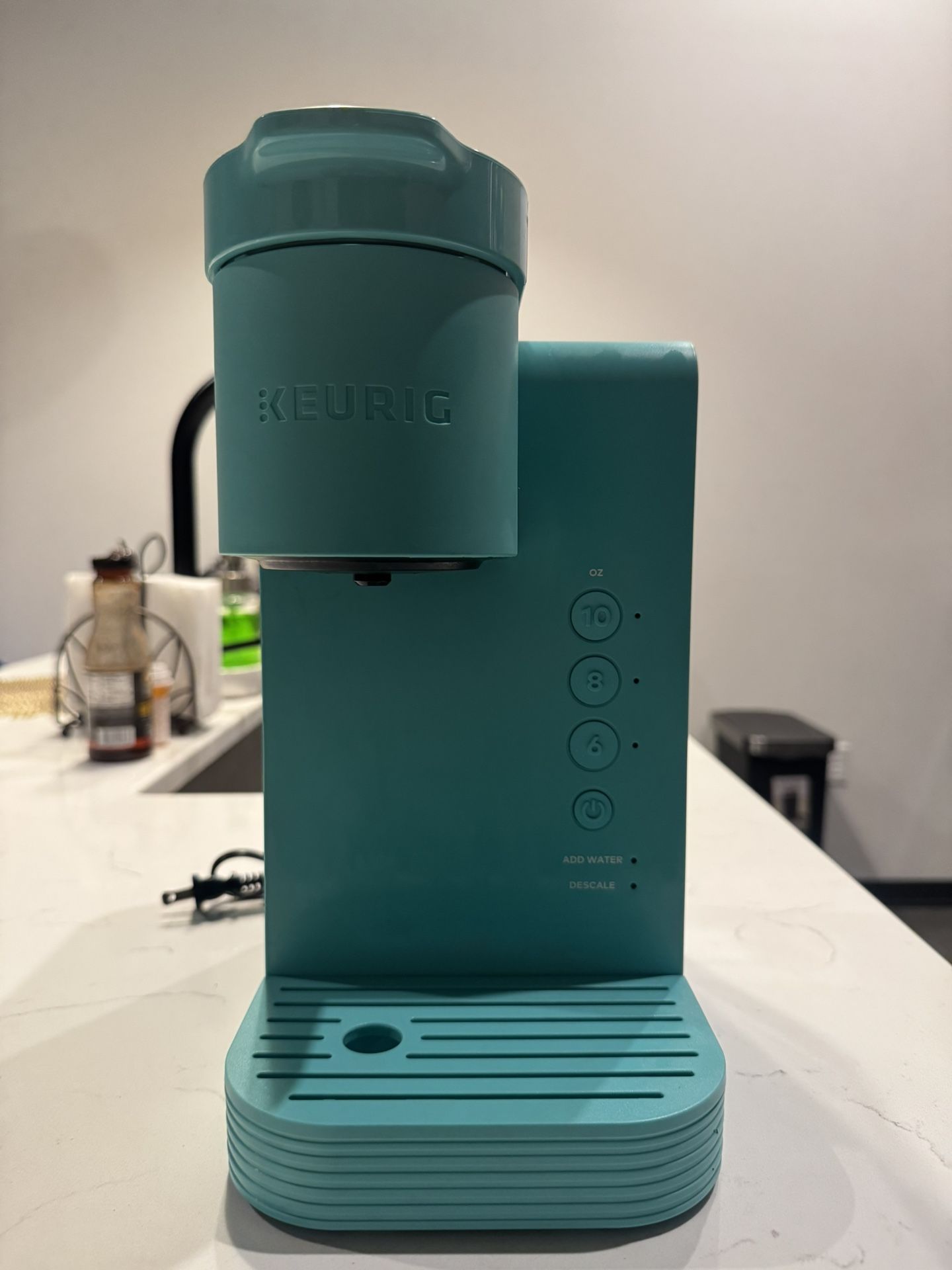 Keurig K-Express Essentials Single Serve K-Cup Pod Coffee Maker, Tropical Blue