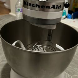 Kitchenaid Stand Mixer And Pasta Maker