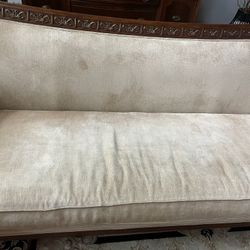 Sofa/couch Hand Carved