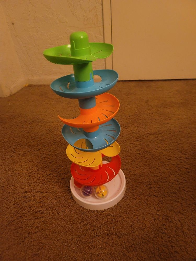 Whirl N Go Ball Tower