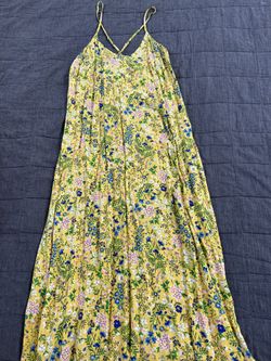 3 Women’s Dresses Size medium