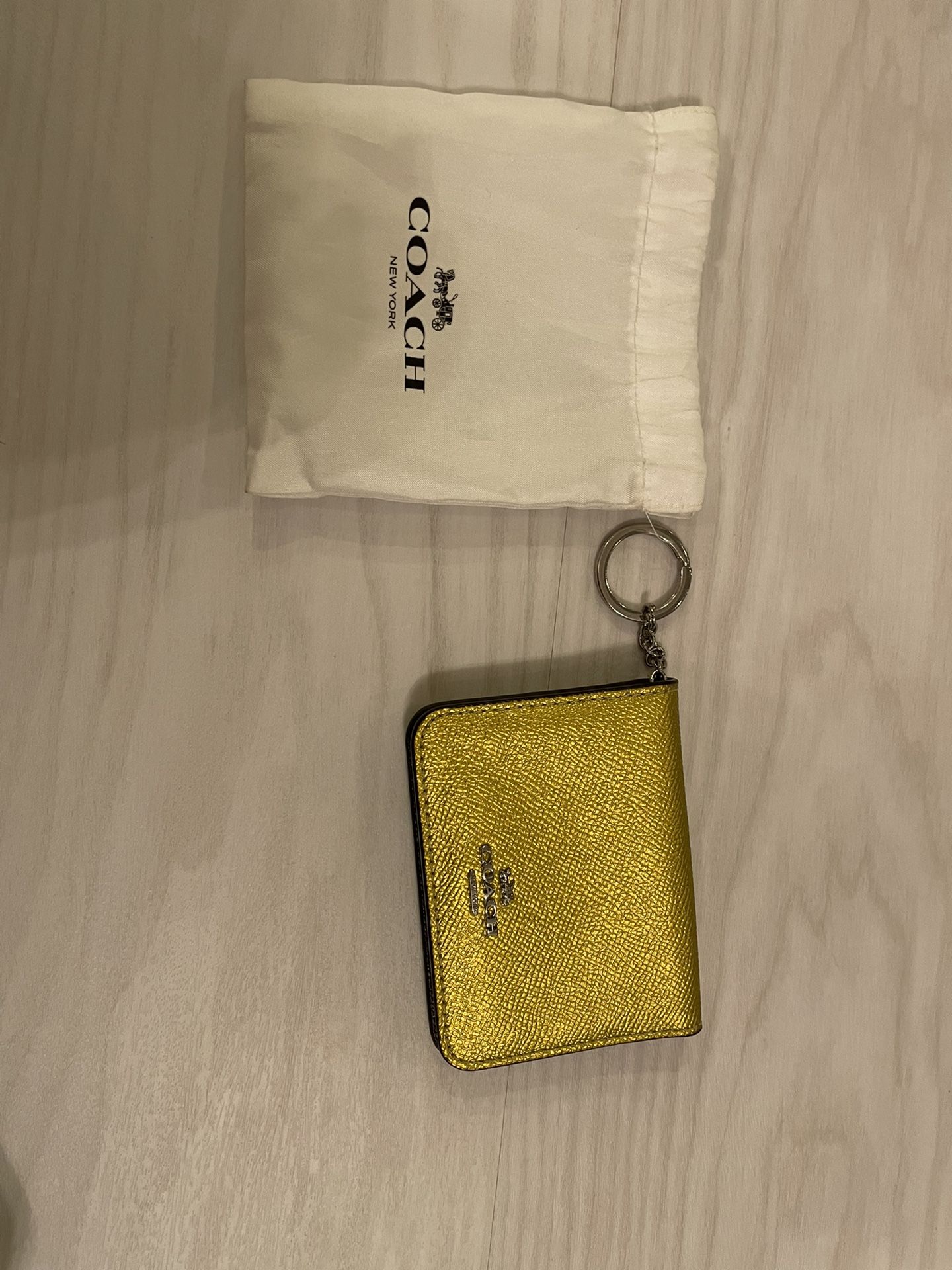 Goach Small Bag Good Condtion