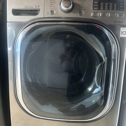 LG Front Load Washer – Large Capacity – High Efficiency – Modern Design