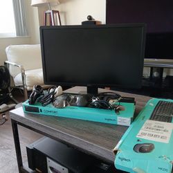 Dell Monitor New Mk345 Monitor ,w Headset 