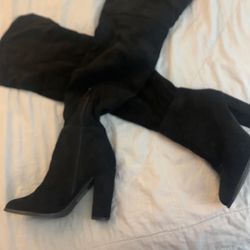 Black Boots