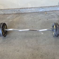 GOLD'S GYM BARBELL AND WEIGHTS