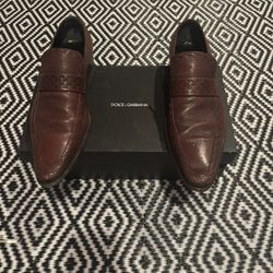Dolce & Gabbana Textured Leather Loafers