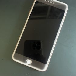 iPhone 8 Plus 