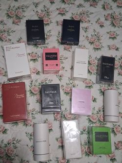 Colognes / perfumes