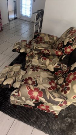 Floral Upholstered Recliner Chair