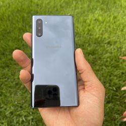 UNLOCKED SAMSUNG GALAXY NOTE 10 PLUS / BEST PRICES 