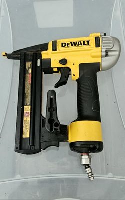 DeWalt Pnuematic 18 Gauge 1/4in. Crown Corded Stapler
