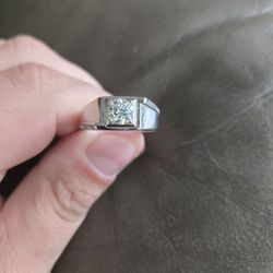 MOISSANITE MENS RING!!!