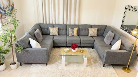 Large Gray U-Shaped Sectional Sofa