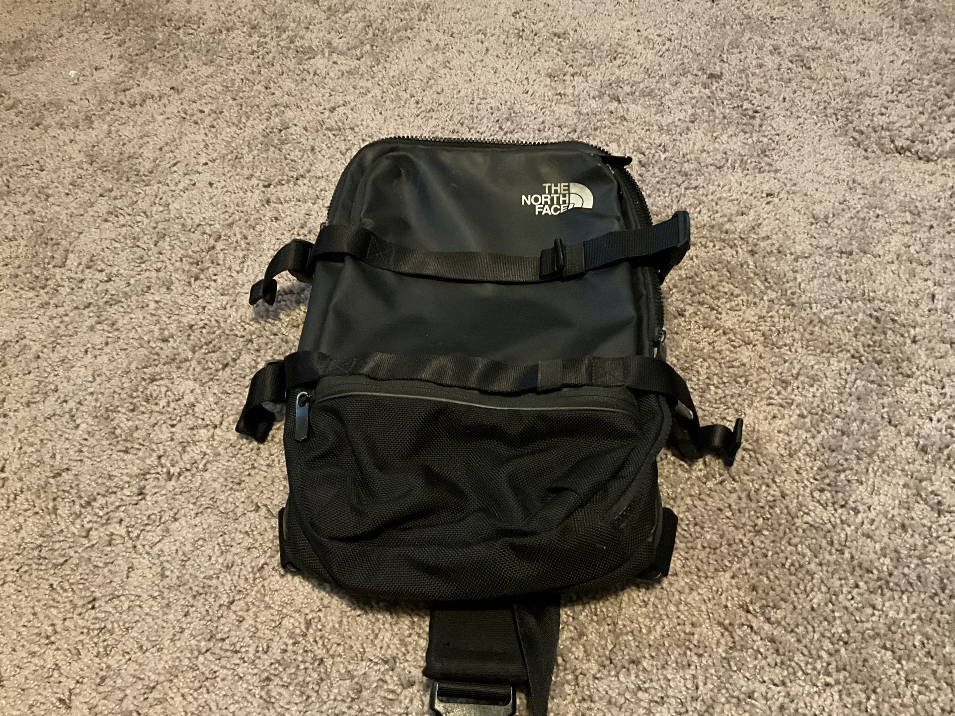 The North Face Shoulder Strap Bag Unisex
