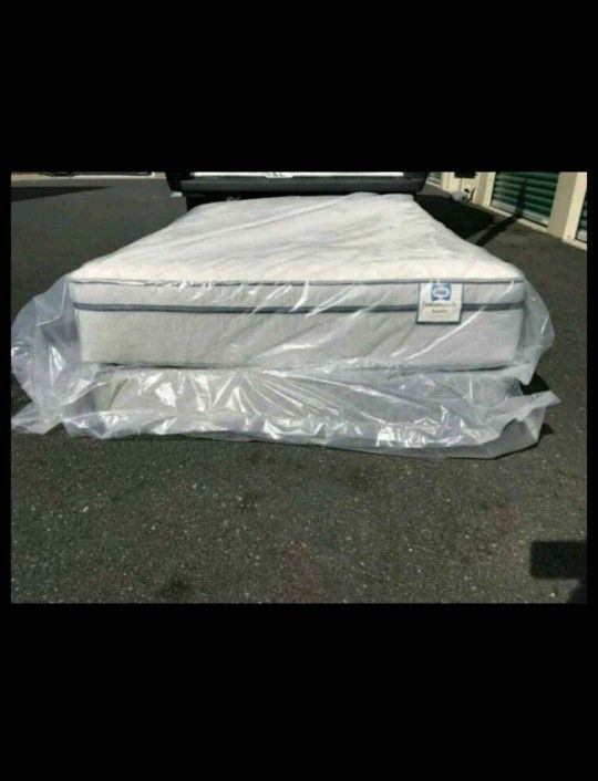 Queen bed pillow top can deliver new
