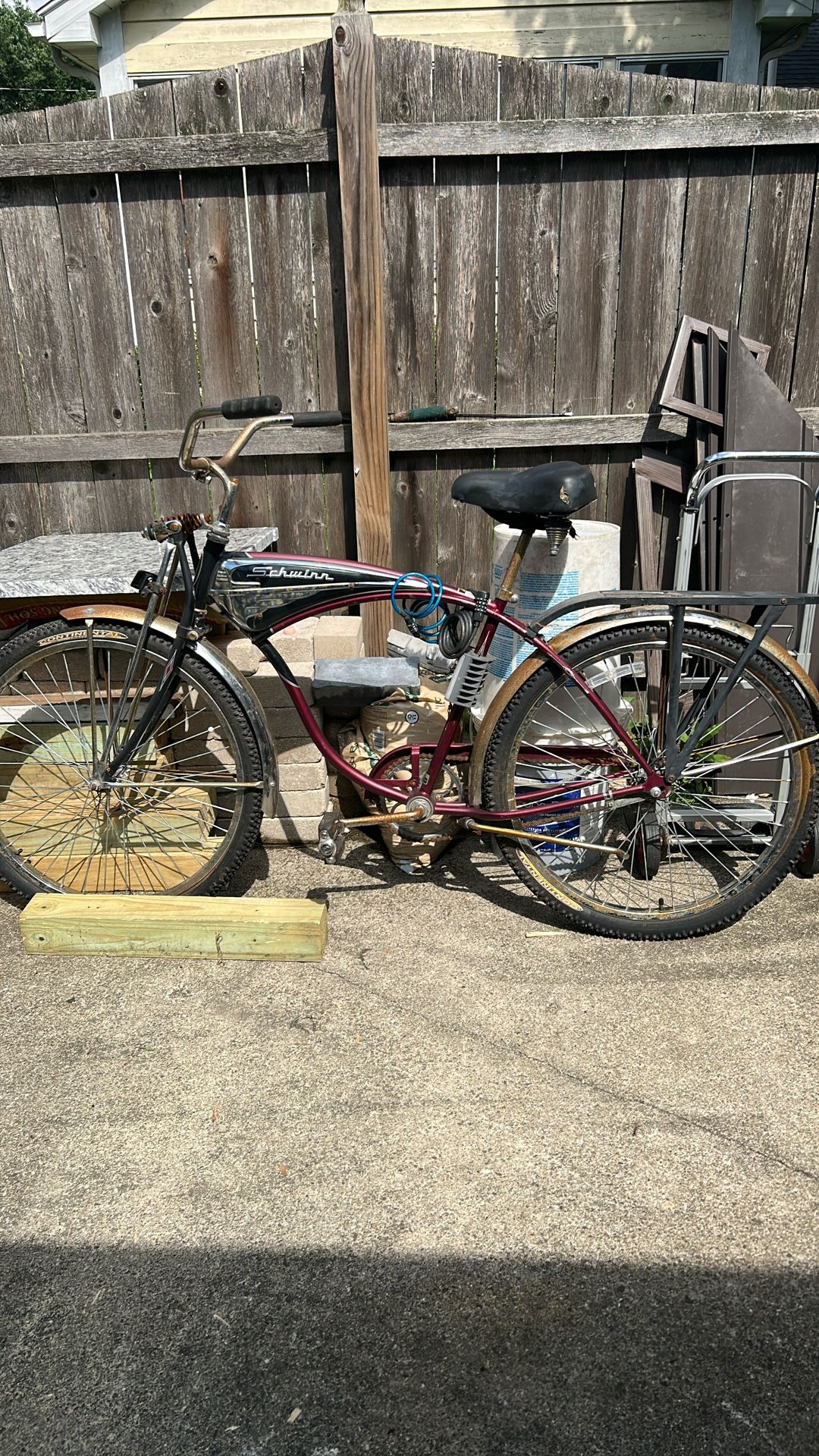 Schwinn 20’ Old Original Pieces.