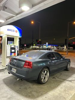 Dodge charger 2008