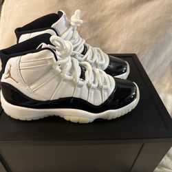 Air jordan 11 Retro GS Gratitude