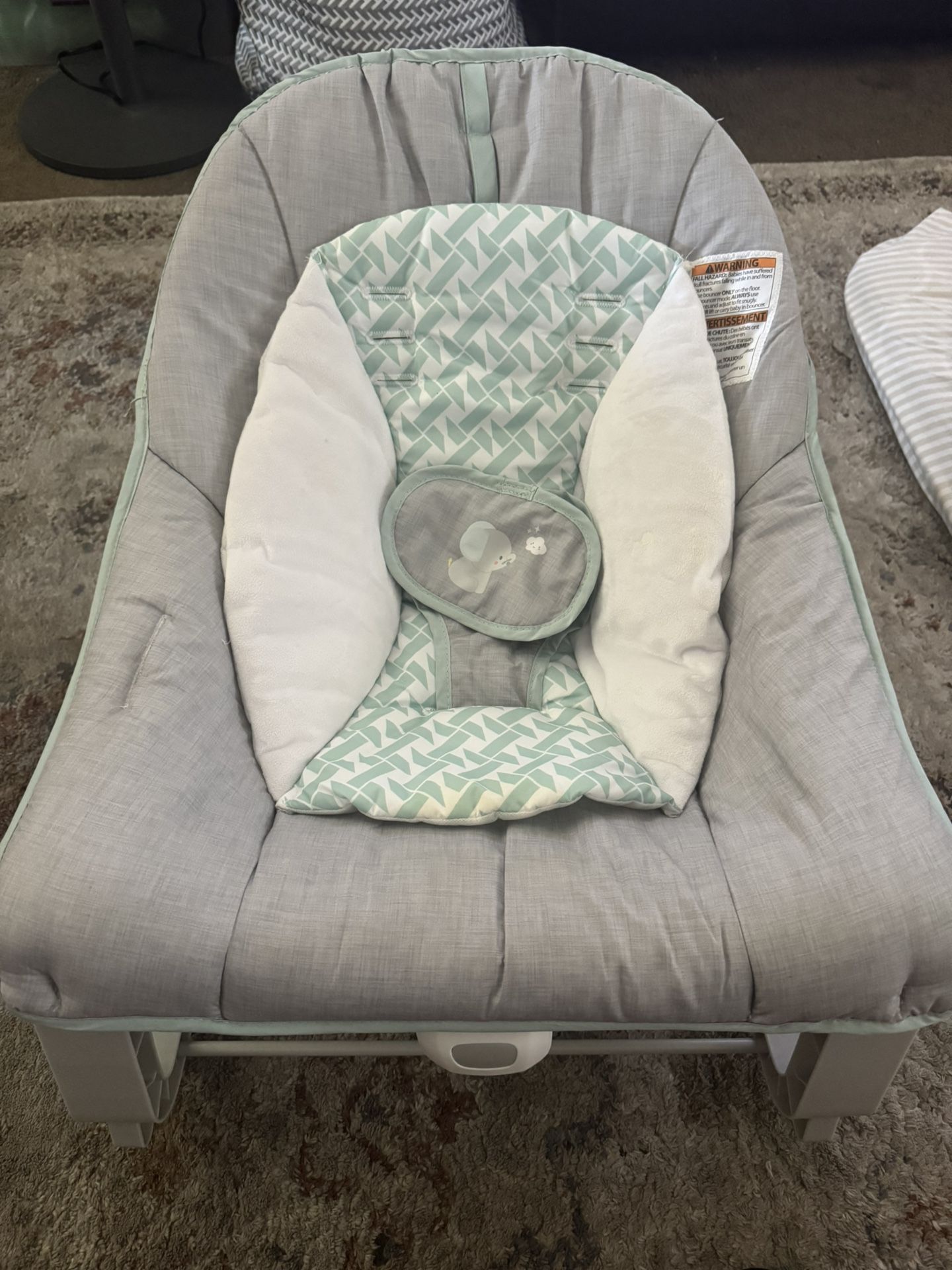 Vibrating Baby Seat