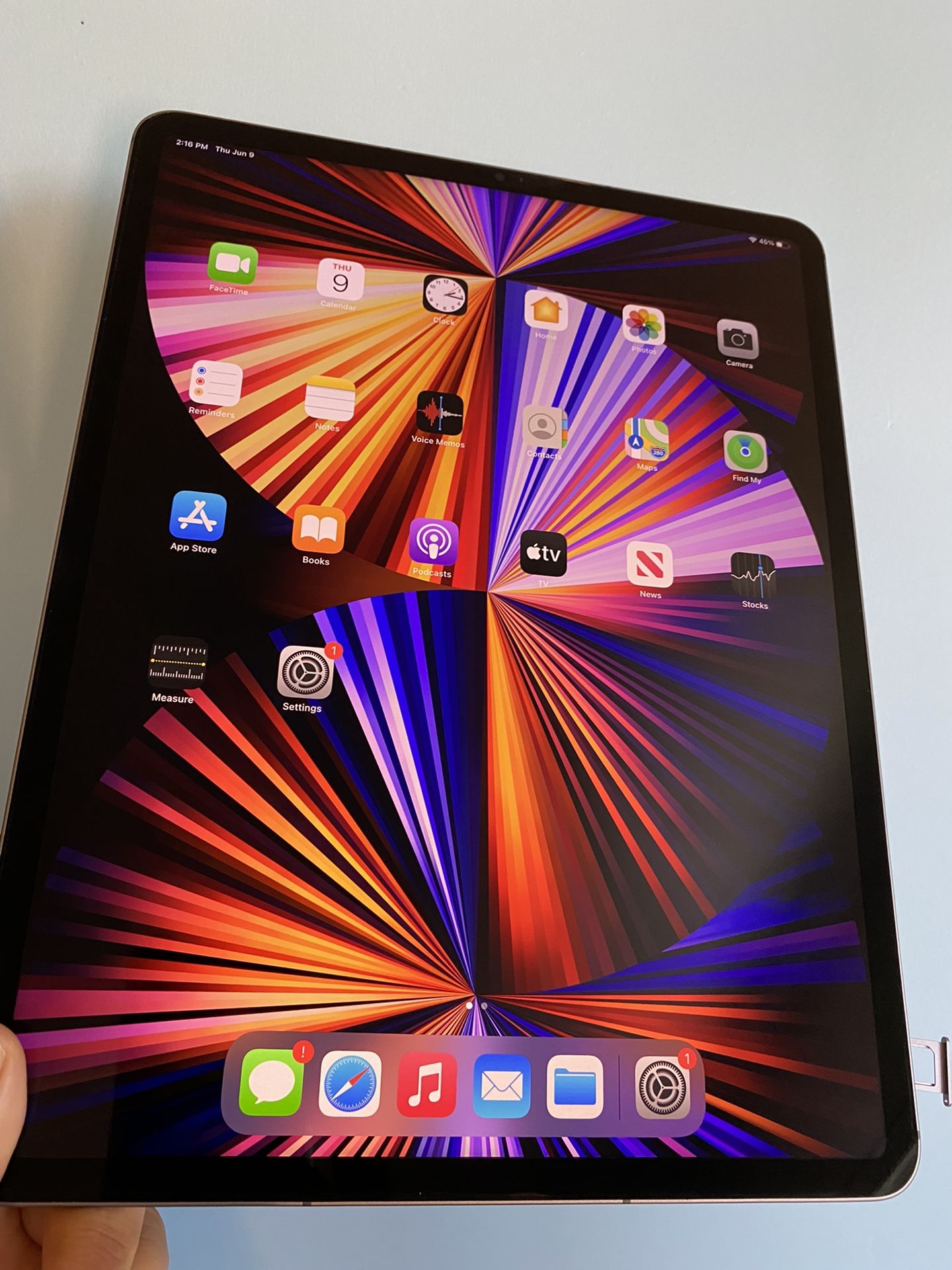 128GB Apple IPad Pro 12.9” 5th Generation (Latest 2021 Model / M1 