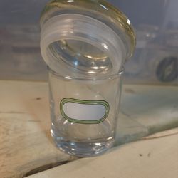 Stay Fresh Glass Decorative Seasoning Jar. 3 1/2" X 3"