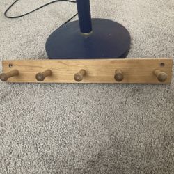 Wall Mountable Coat Hanger Rack 18in