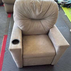 Reclining sofa for kids