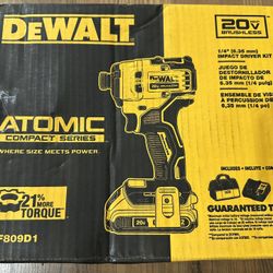 NEW DEWALT Atomic 20V Max Lithium-lon Brushless Cordless Compact 1/4 in. Impact Driver Kit with 2.0Ah Battery and Charger