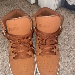 Brown Puma, Size 10