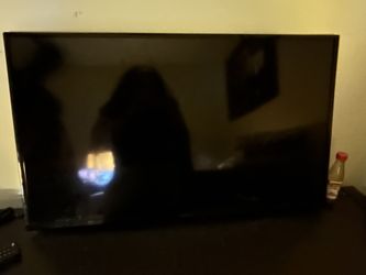 Westinghouse TV - 42 Inch Smart Television