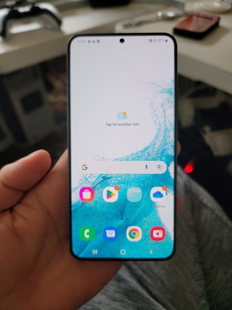 Samsung Galaxy S22+ Plus 5G 128GB Unlocked for all carriers