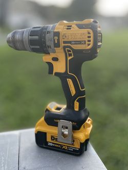 Brushless Dewalt Drill