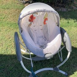 Baby Swing & Rocker / Columpio y balancín para bebés 