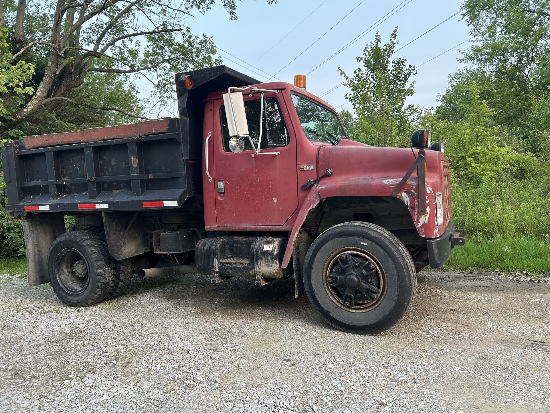 1987 International S1900