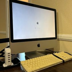 APPLE DESKTOP MONITOR W/ KEYBOARD 