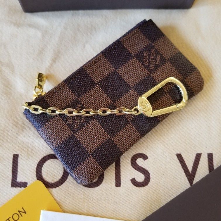 Louis Vuitton 2021 Damien Graphite Key Pouch for Sale in Brooklyn, NY -  OfferUp