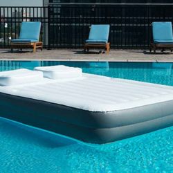 Floating Pool Bed made by Casper *Never Used*