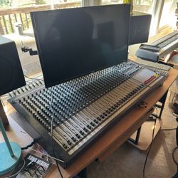 Soundcraft GB8 24 Mixer Works!