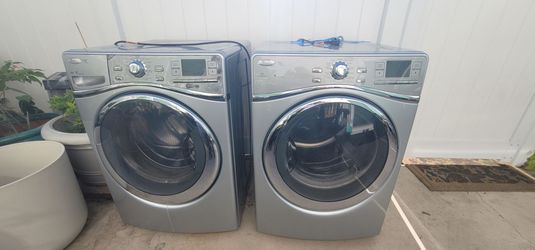 washer and dryer  whirlpool