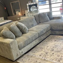 By Ashley    Lindyn Fog Sectional 