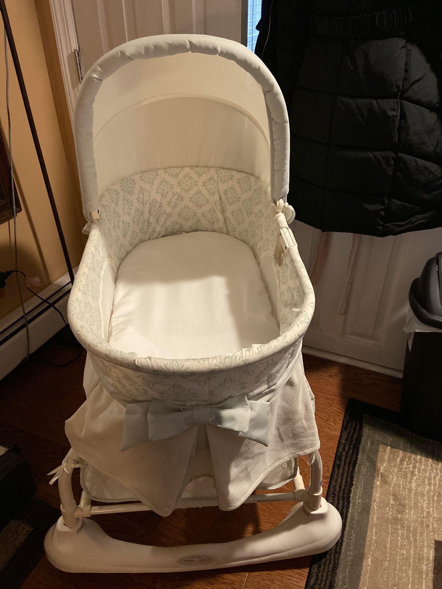 Bassinet crib