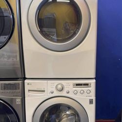 SET WASHER AND DRYER LG WHITE 🆓️FREE DELIVERY 🆓️ SIDE BY SIDE -  STACKABLE 